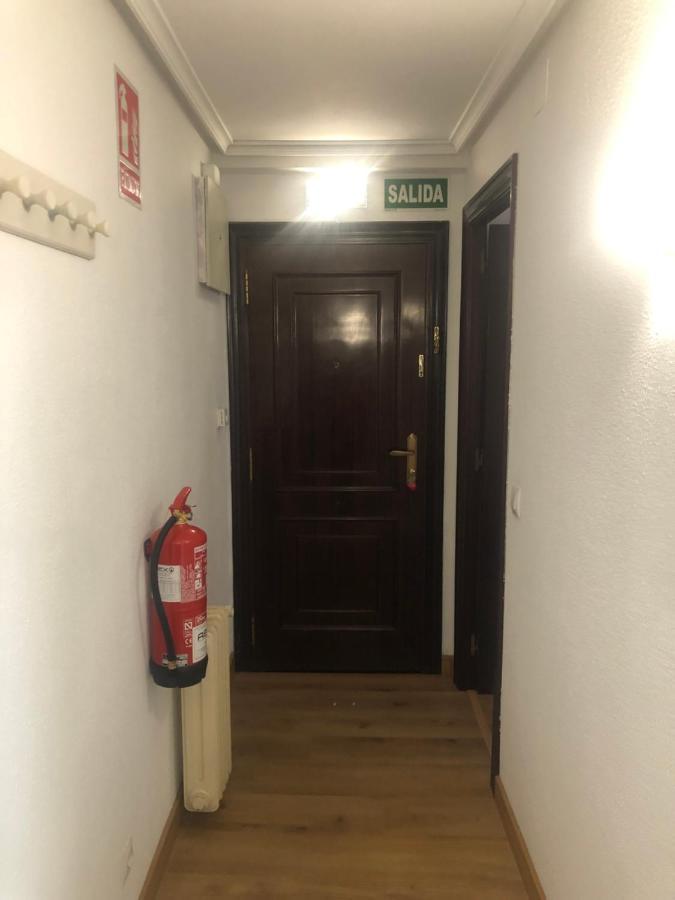 Apartamento Oviedo Proximo Inst Oftalmologico Fdez-Vega Luaran gambar